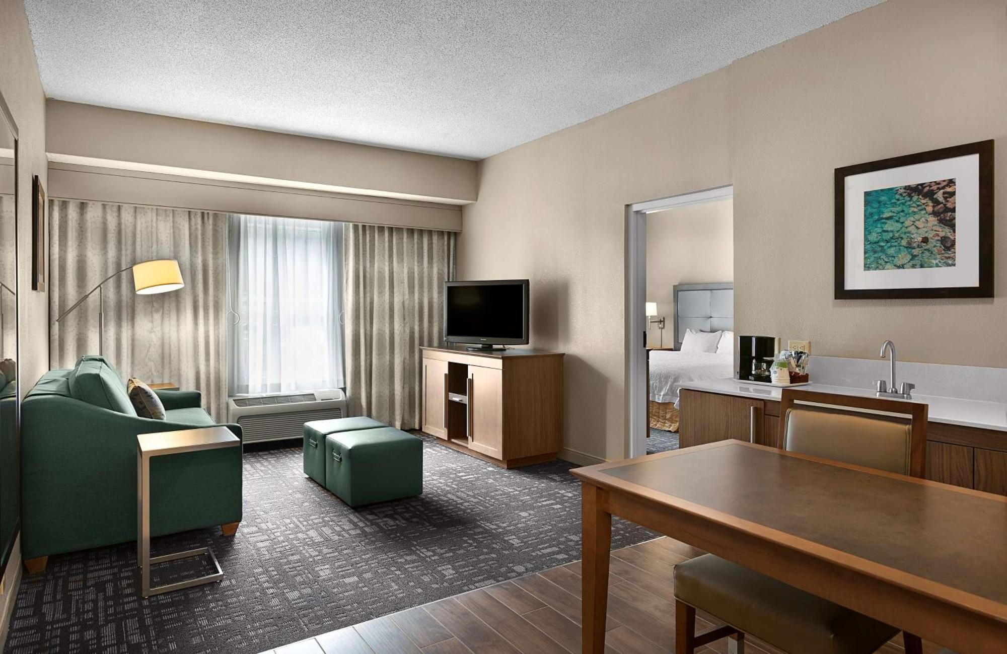 Hampton & Charlotte/pineville Hotel Pineville