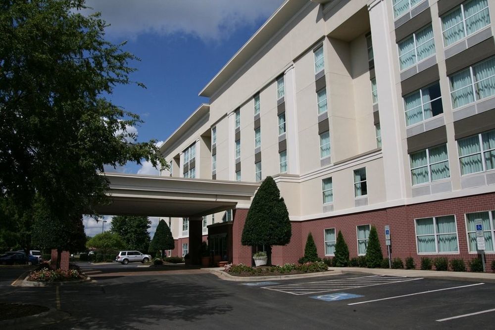 Hampton & Charlotte/pineville 3*